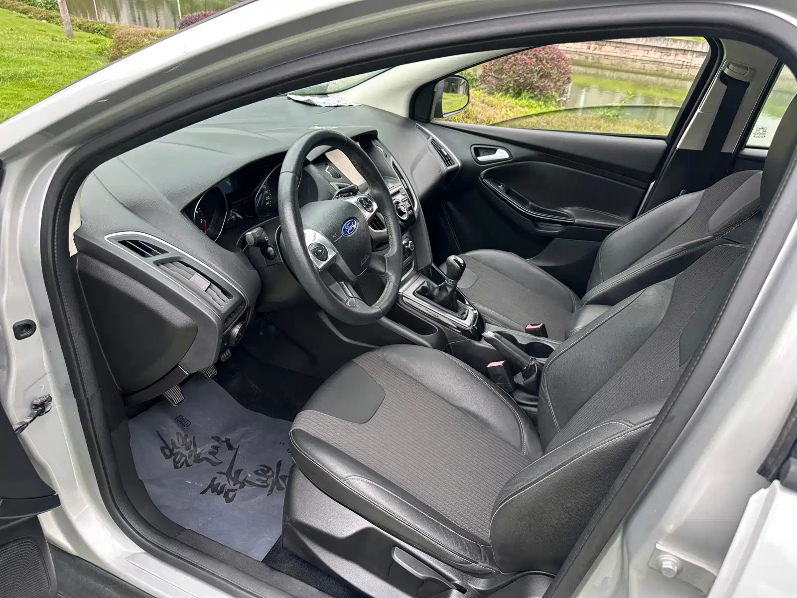 Фото 9 - Ford Focus