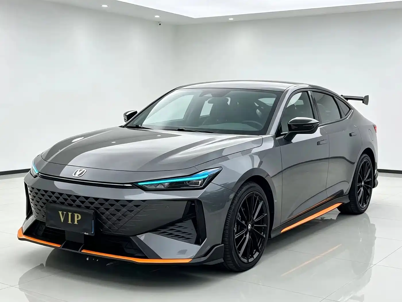 Changan UNI-V 2023 — пригон из Китая