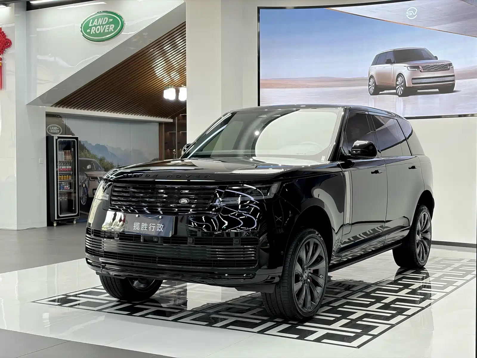 Фото 1 - Land Rover Range Rover