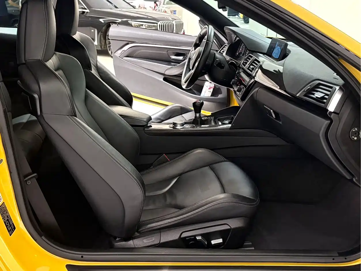 BMW M4 2017 2017 M4 Coupe MT