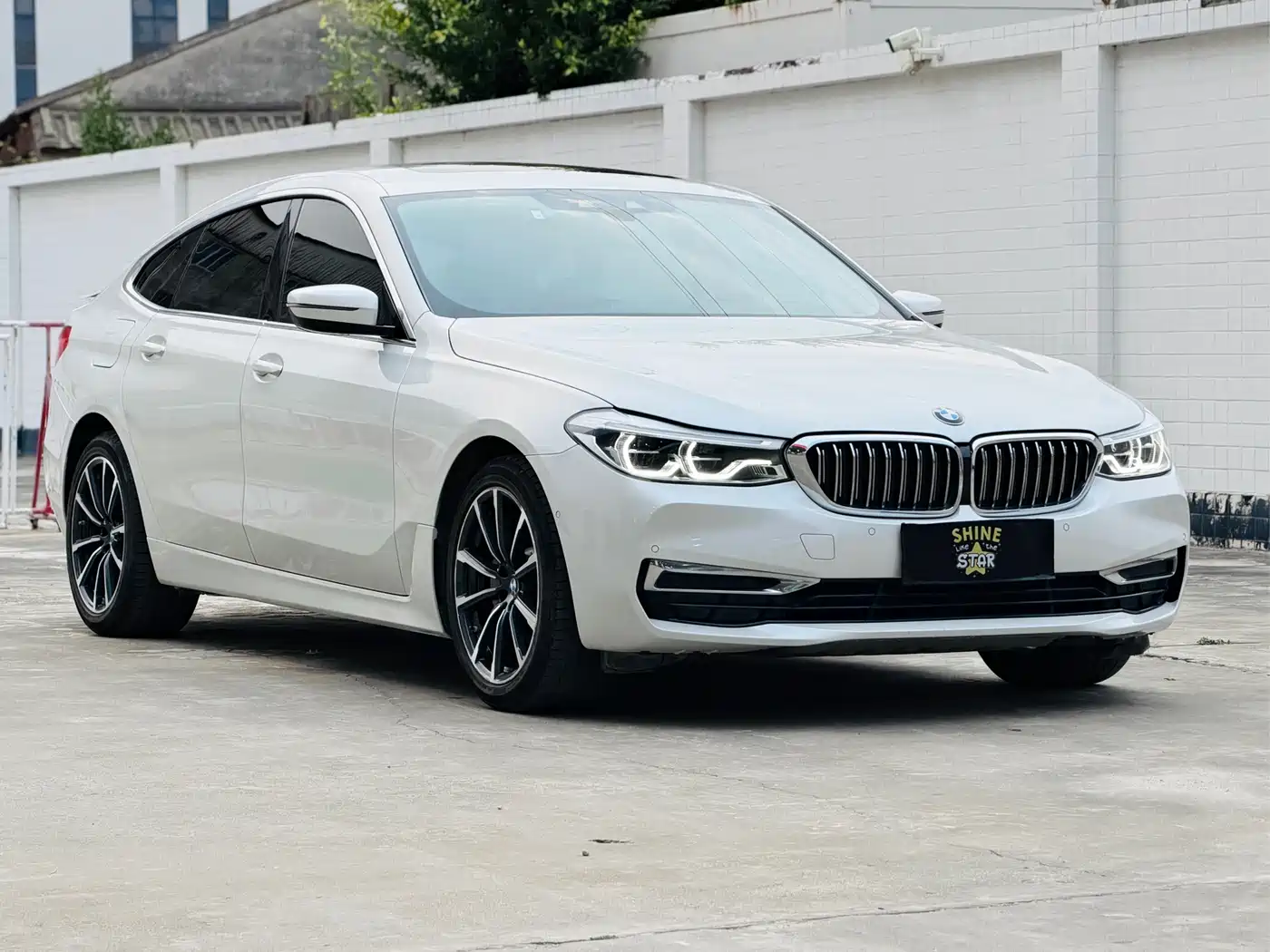 BMW 6 Series GT 2019 630i Luxury Design Package фото 3