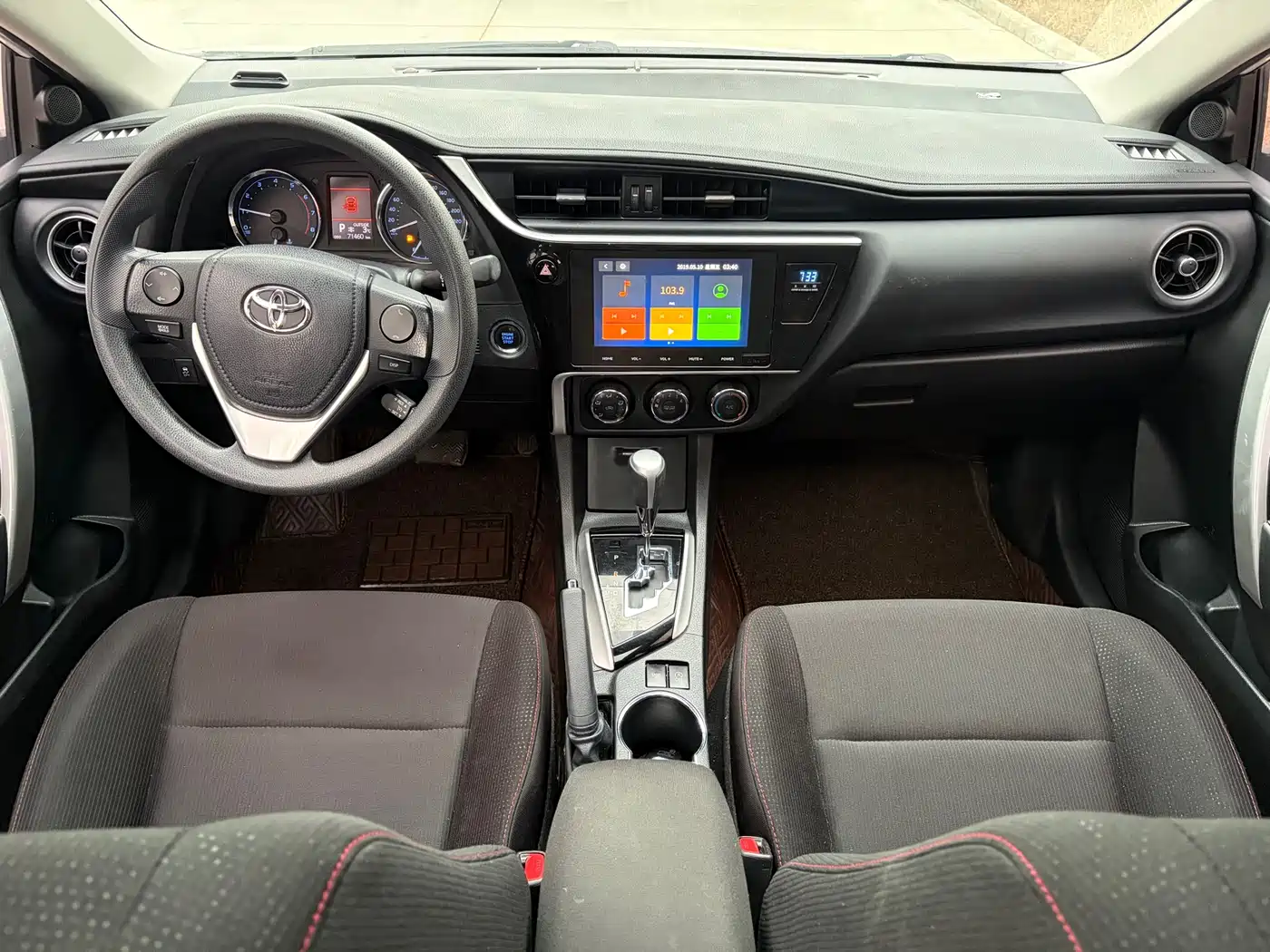 Toyota Corolla 2018 1.2T S-CVT GL-i Smart Shine Edition фото 5