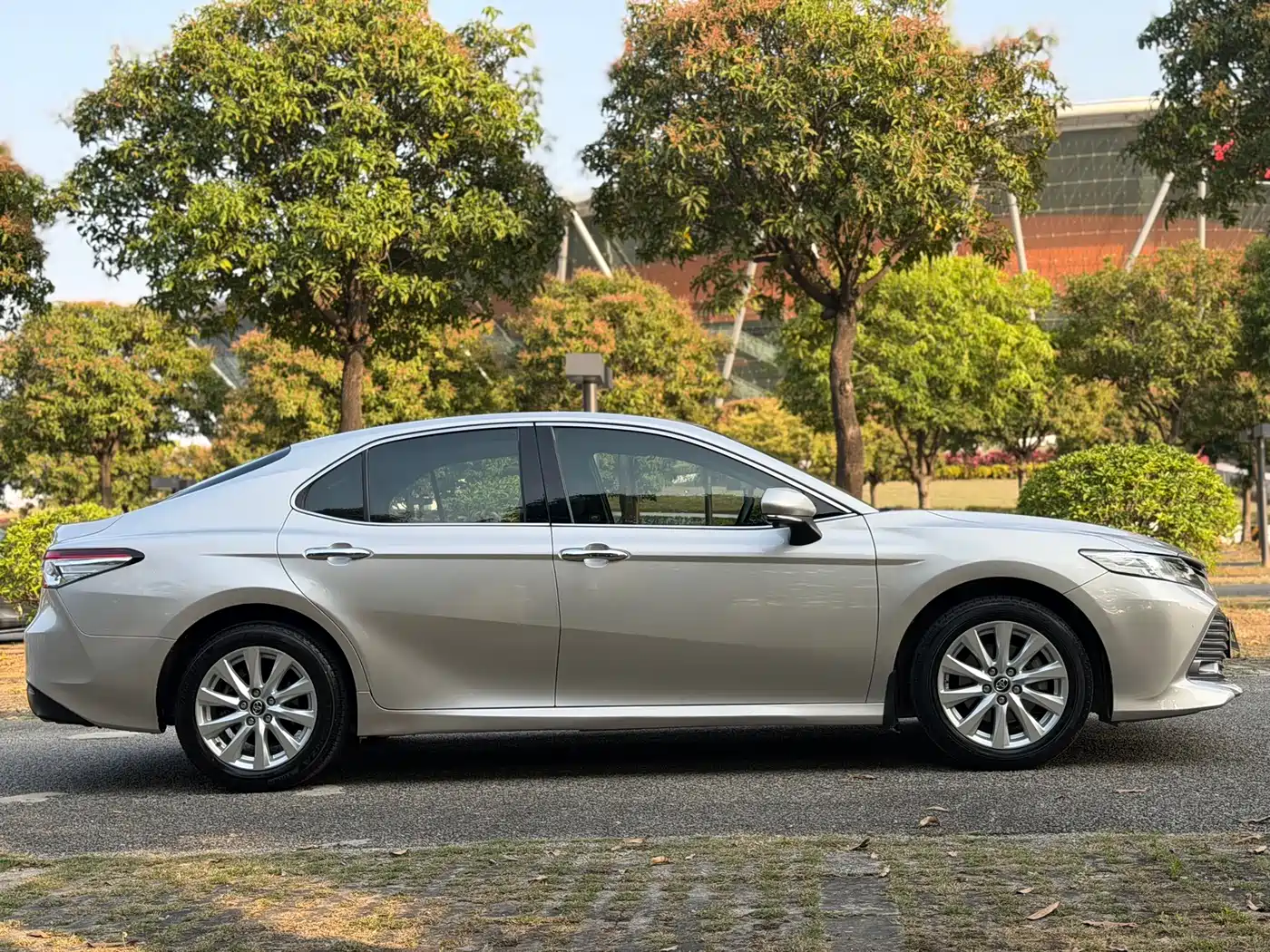 Toyota Camry 2019 2.0G Luxury (China V) фото 23