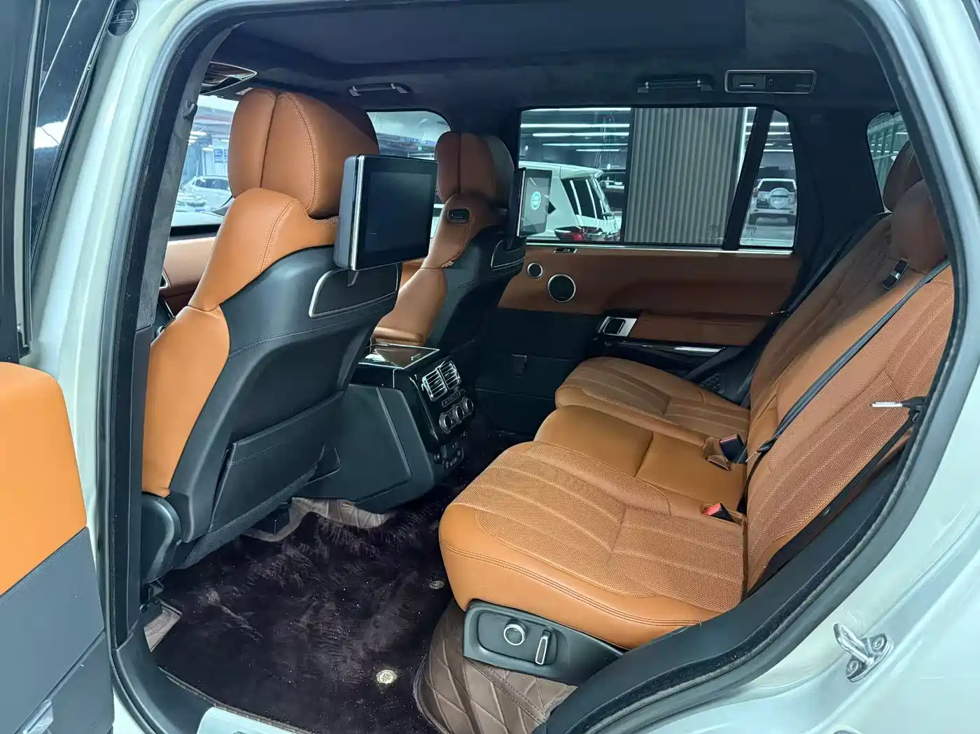 Land Rover Range Rover 2017 3.0 SC V6 Vogue SE Autobiography LWB фото 4