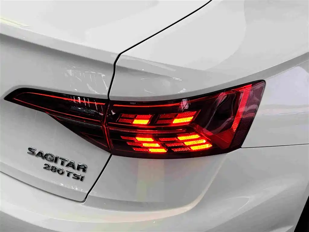 Volkswagen Sagitar, миниатюра 12