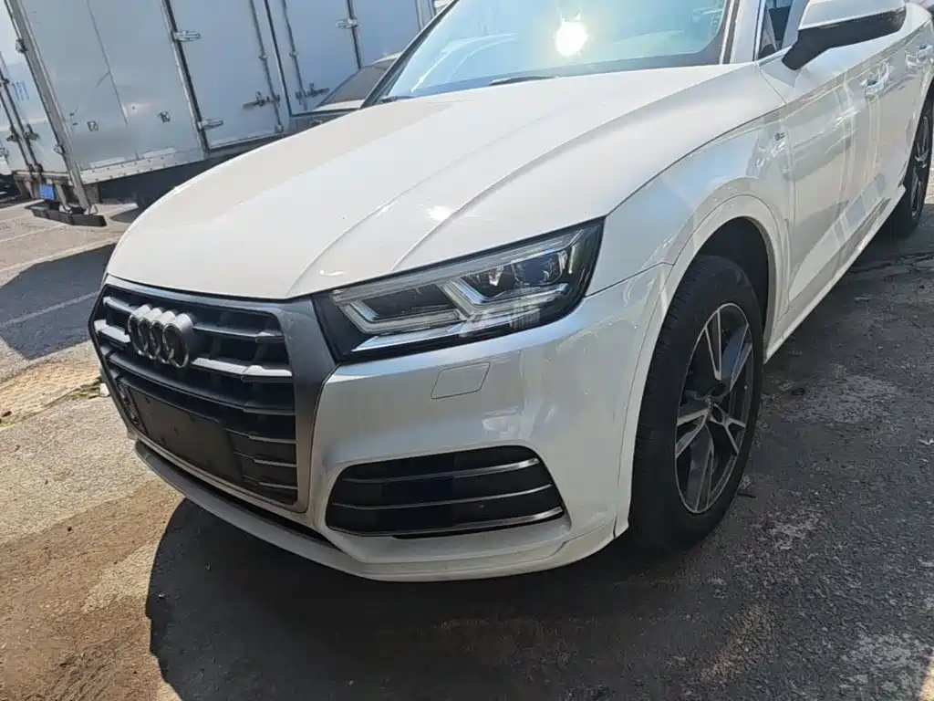 Audi Q5L 2018 2018 40 TFSI Prestige Fashion (China V)