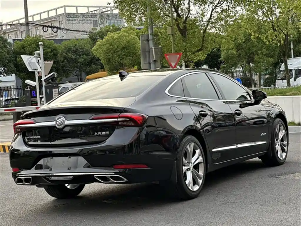 Buick LaCrosse 2021 Avenir Avia First Edition фото 16