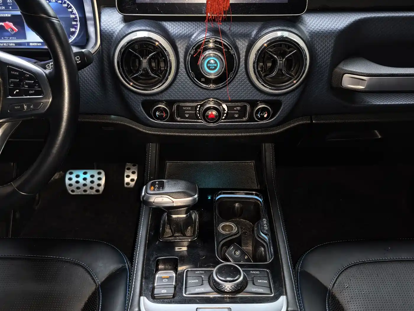 BAIC ORV Beijing Offroad BJ40 2020 2.0T Automatic AWD Urban Hunter Edition Hero Type фото 12