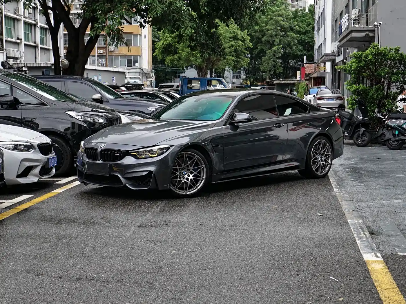 BMW M4 2016 2016 M4 Coupe Racing Limited Edition