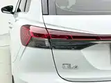 Photo 3 - Audi Q4 e-tron