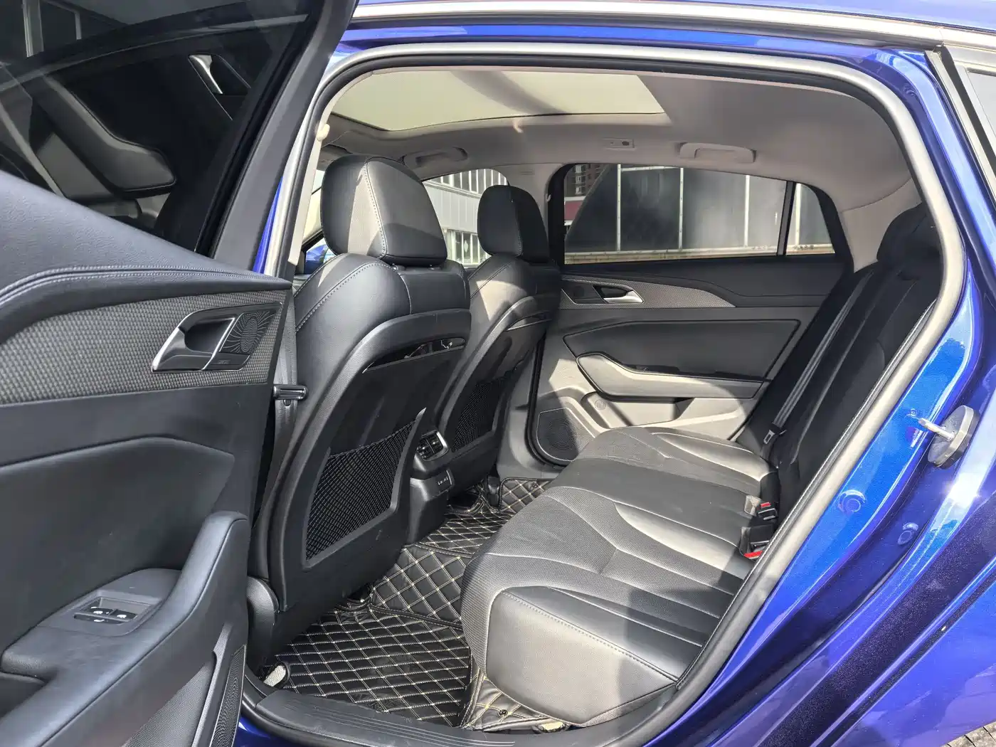 Hongqi H5 2022 Classic 1.8T Auto Smart Connect Flagship фото 7