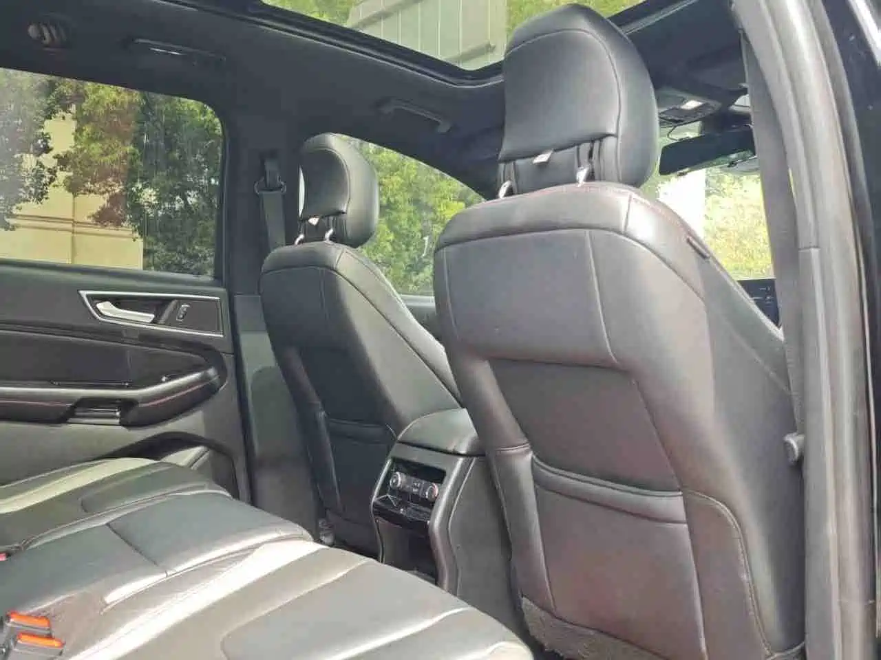 Фото 8 - Ford Edge