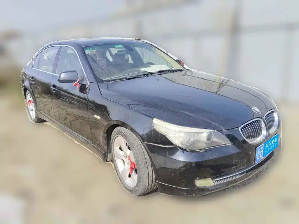 Фото 3 - BMW 5 Series