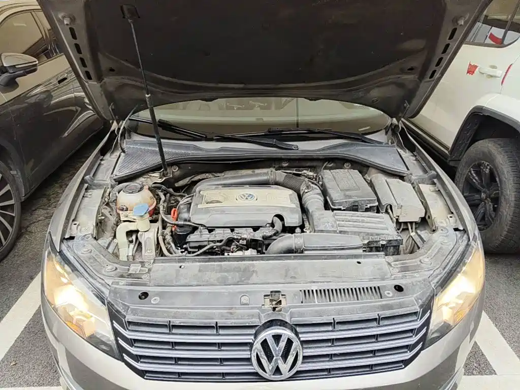 Photo 3 - Volkswagen Passat