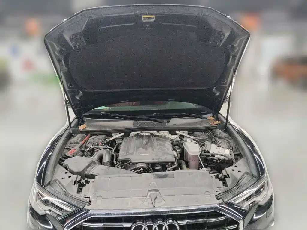 Photo 3 - Audi A6L