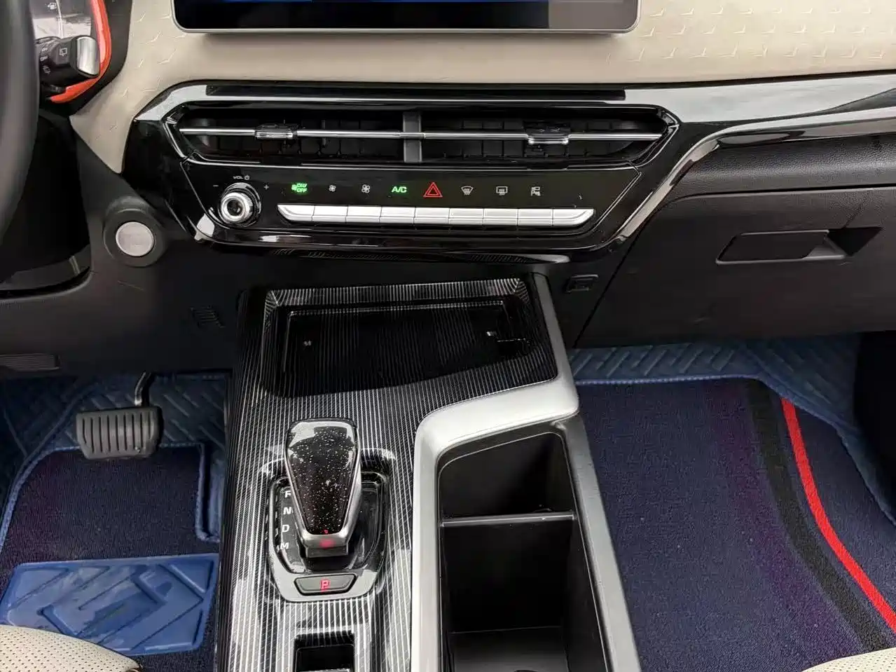 Haval Chitu 2021 Turbo Edition 1.5T Golden Rabbit фото 14