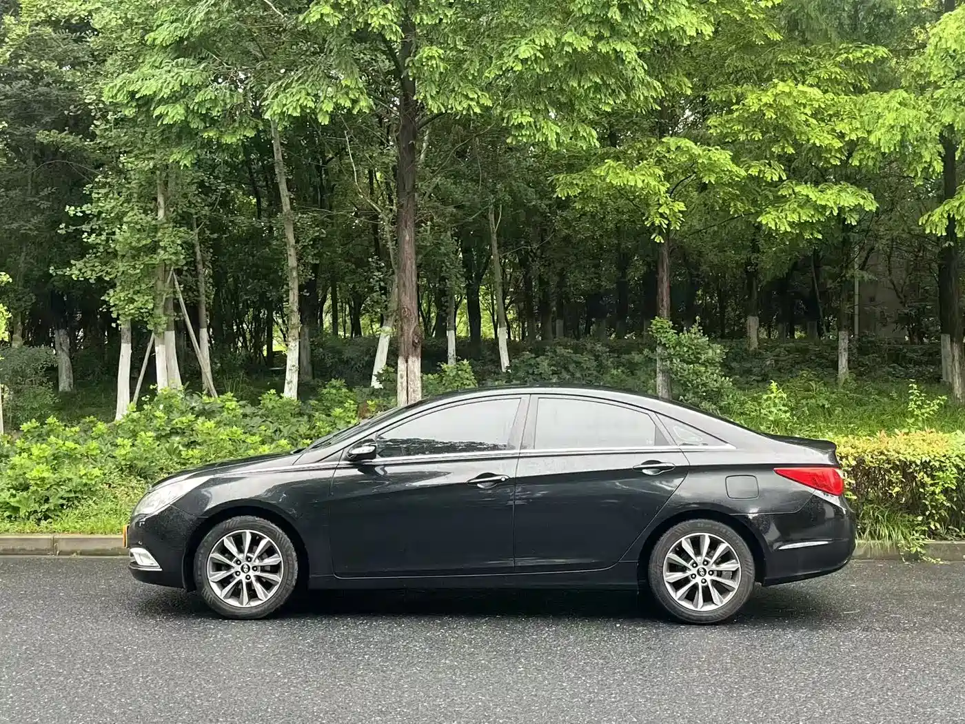 Hyundai Sonata 2013 2013 Model 2.0L Automatic Leading Edition