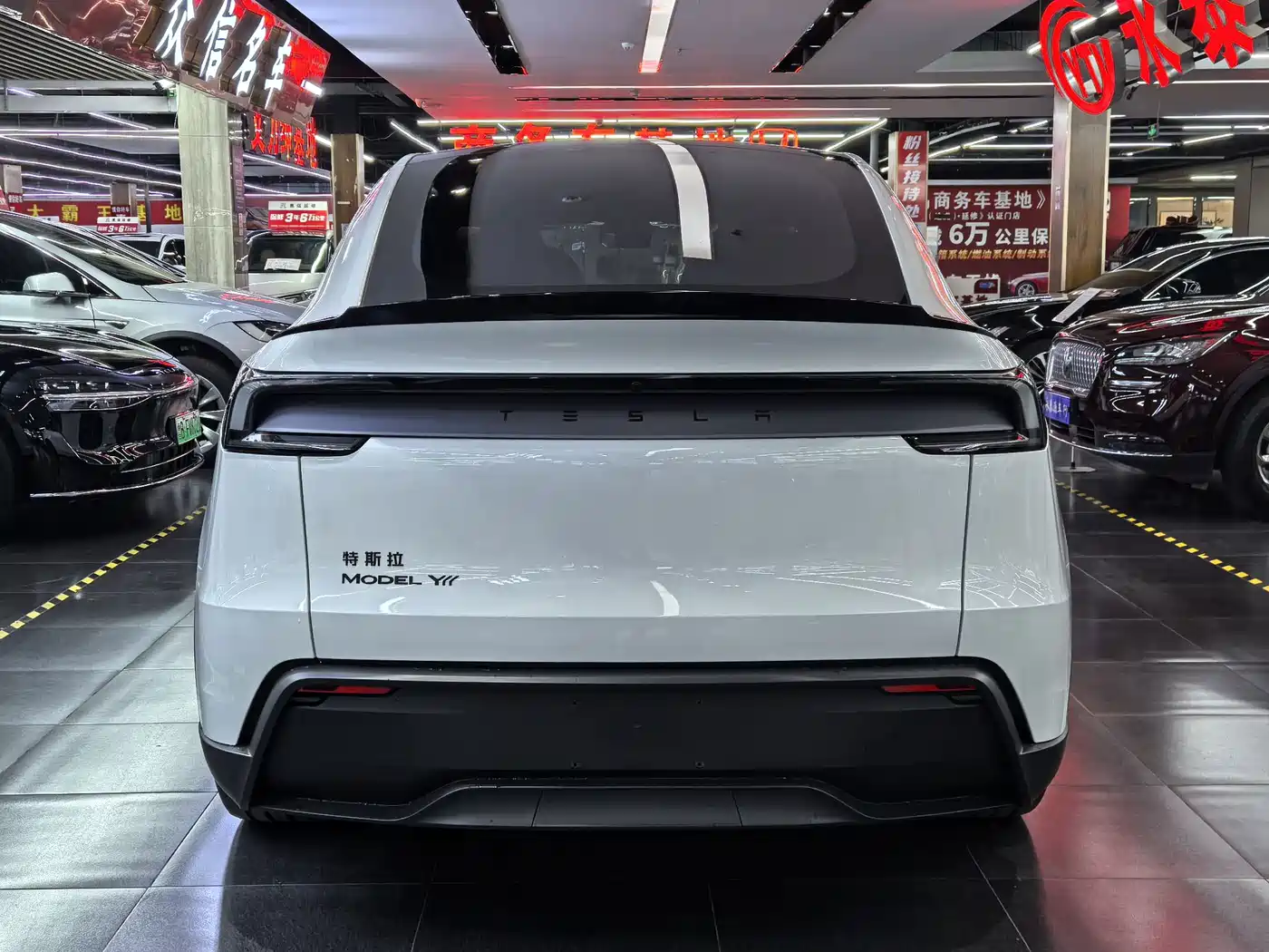 2026 Tesla Model Y L
