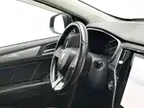 Фото 22 - Roewe RX5