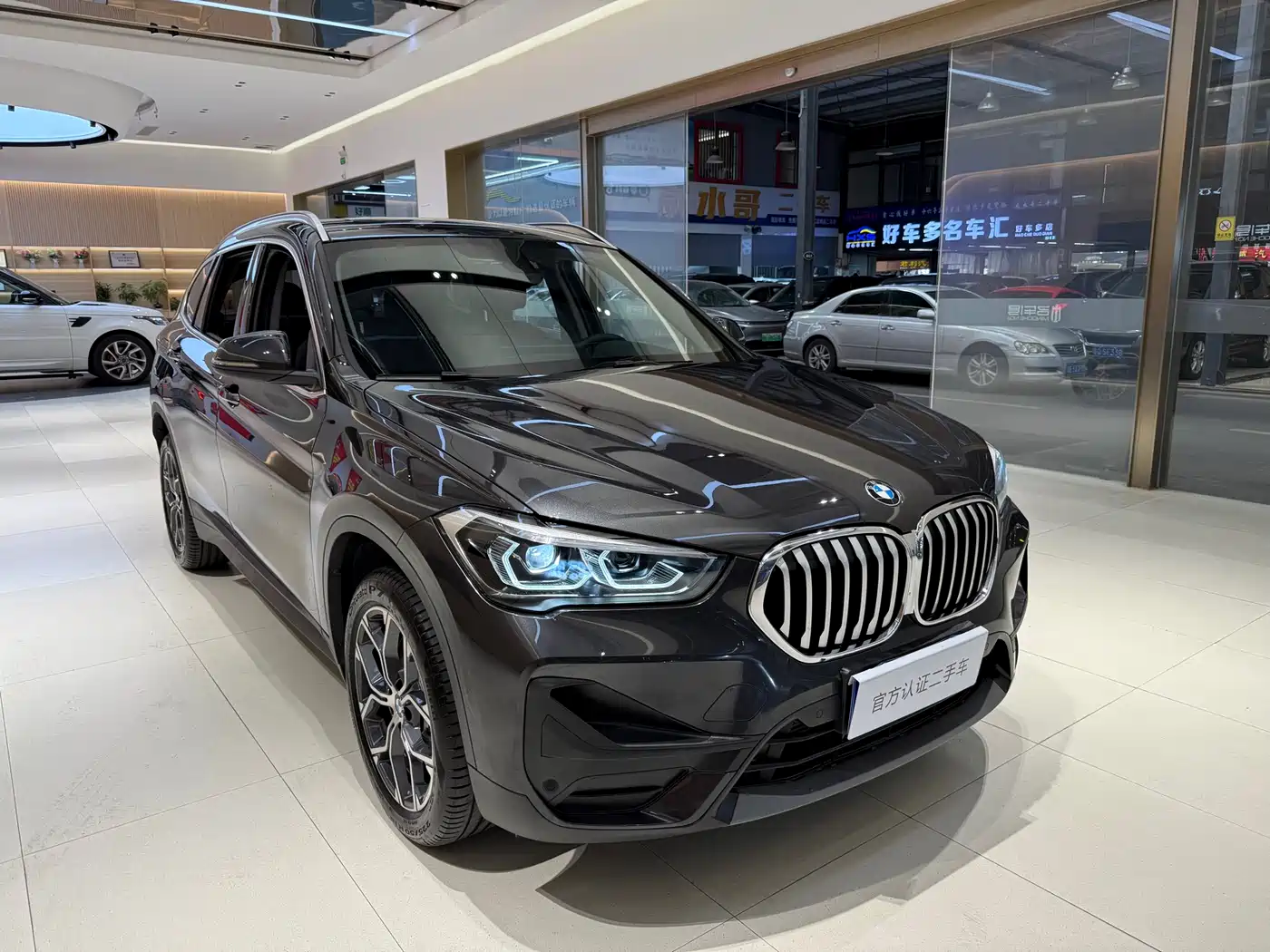 BMW X1 2022 sDrive25Li Leading фото 3