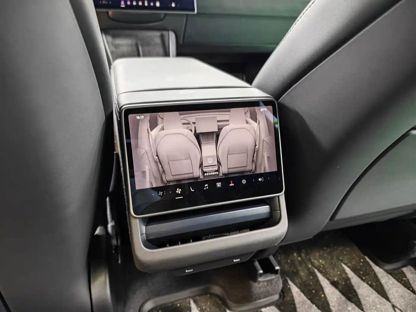 Tesla Model Y 2026 2026 Rear-Wheel Drive