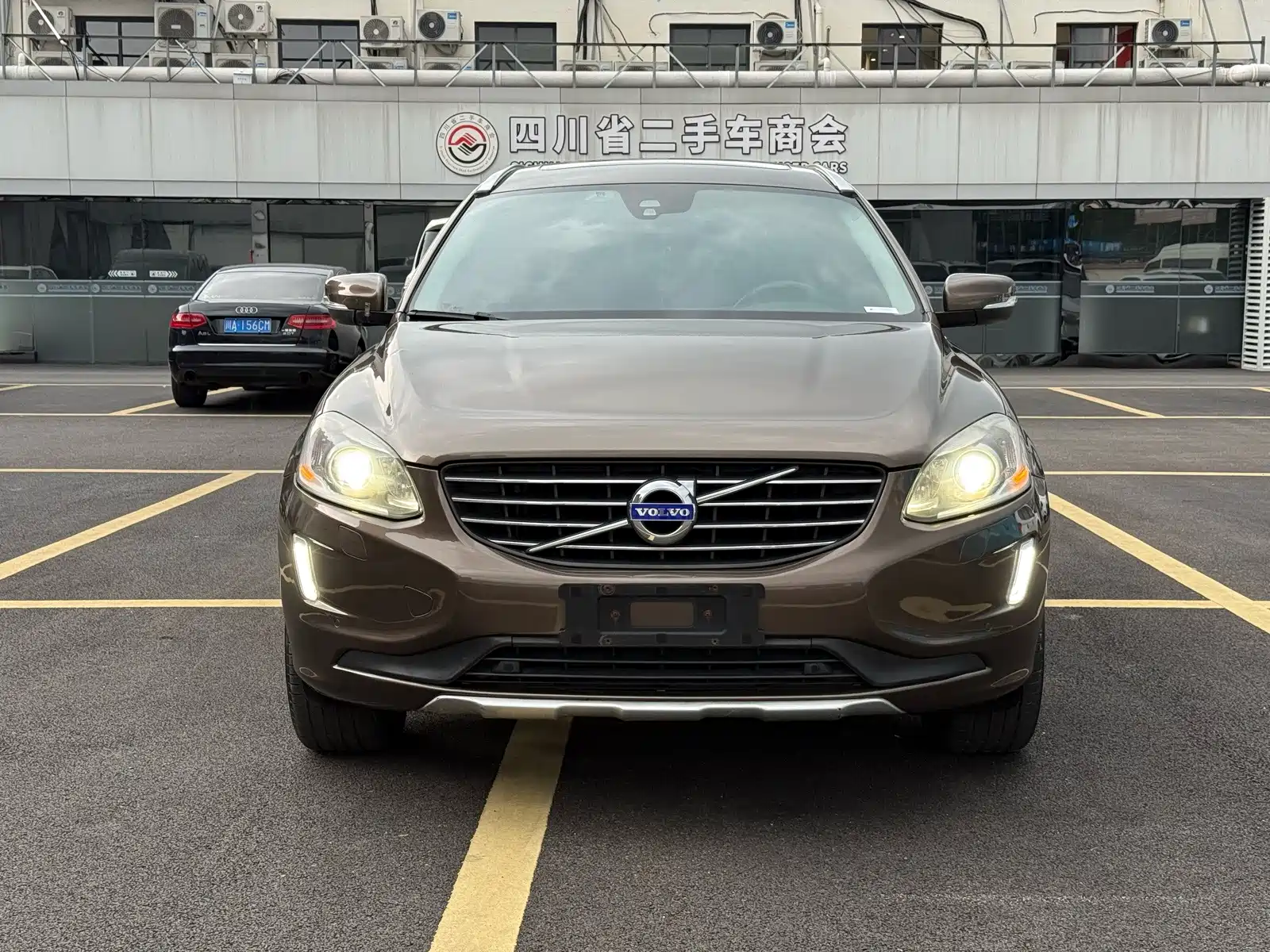Photo 2 - Volvo XC60 (Import)