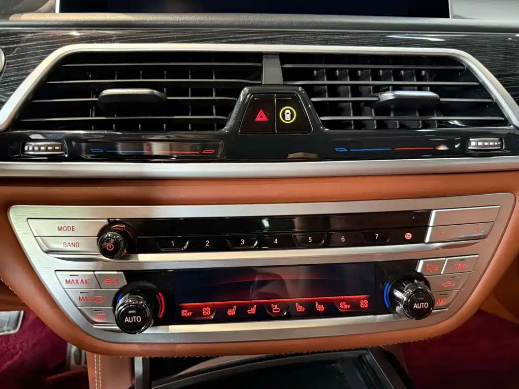 BMW 7 Series 2021 2019 Facelift M760Li xDrive V12 Sport Package