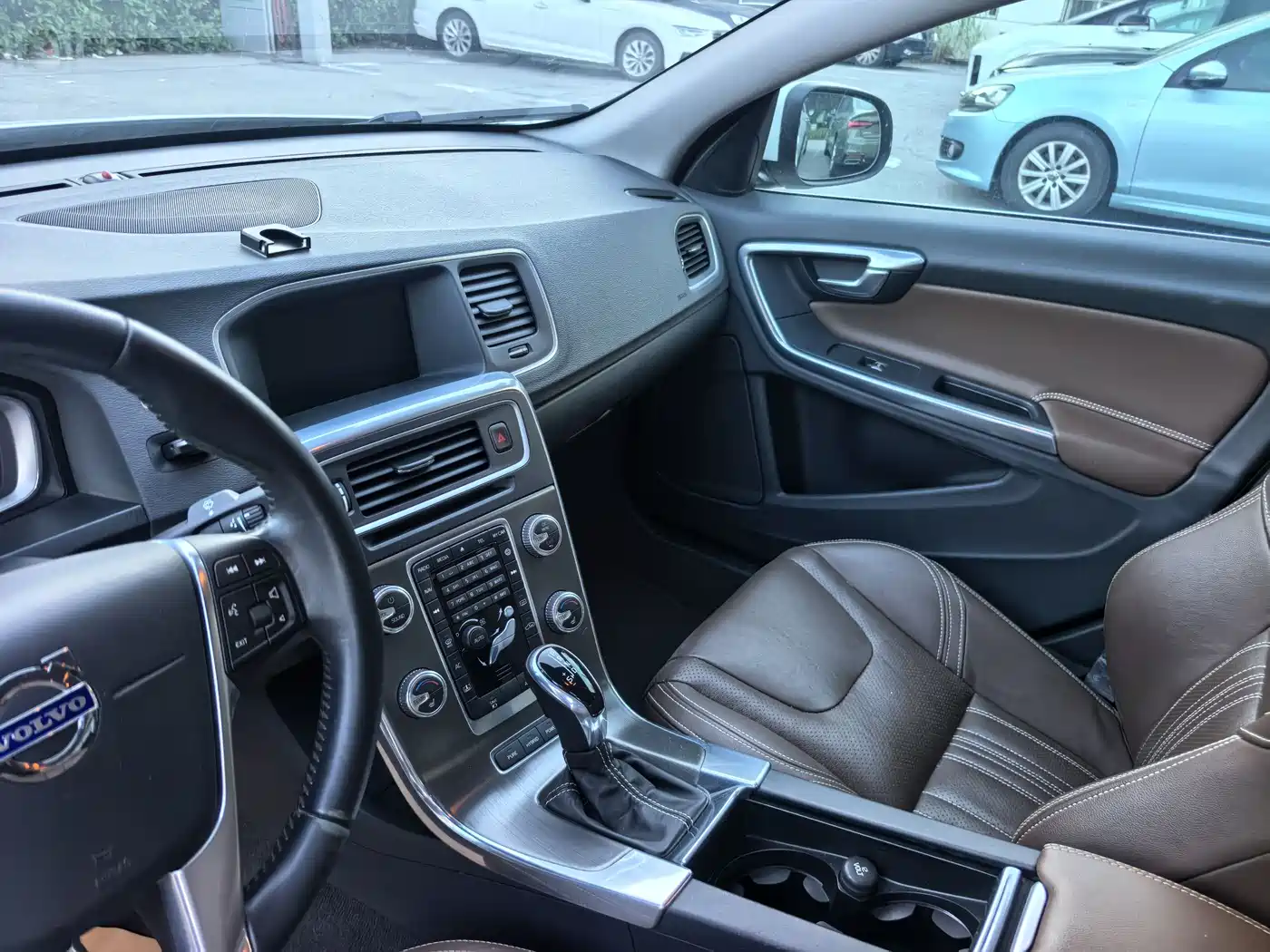 Volvo S60 Plug-in Hybrid 2015 2015 S60L E-Drive Hybrid T6 Intelligent Edition