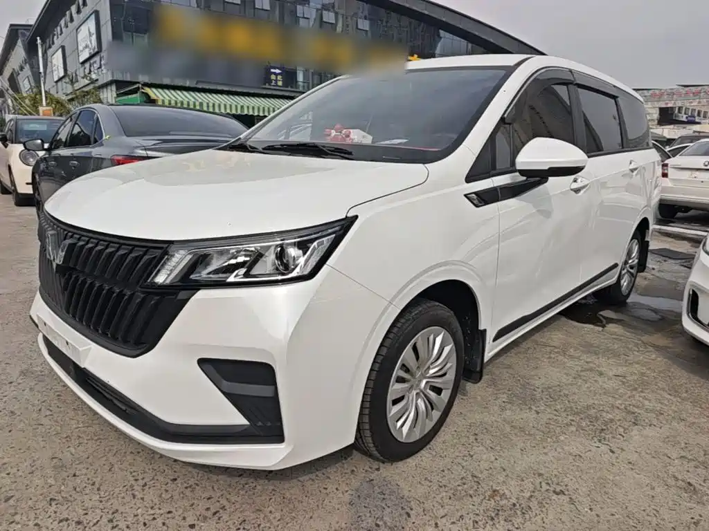 Wuling Motors Wuling Jiachen 2022 — пригон из Китая