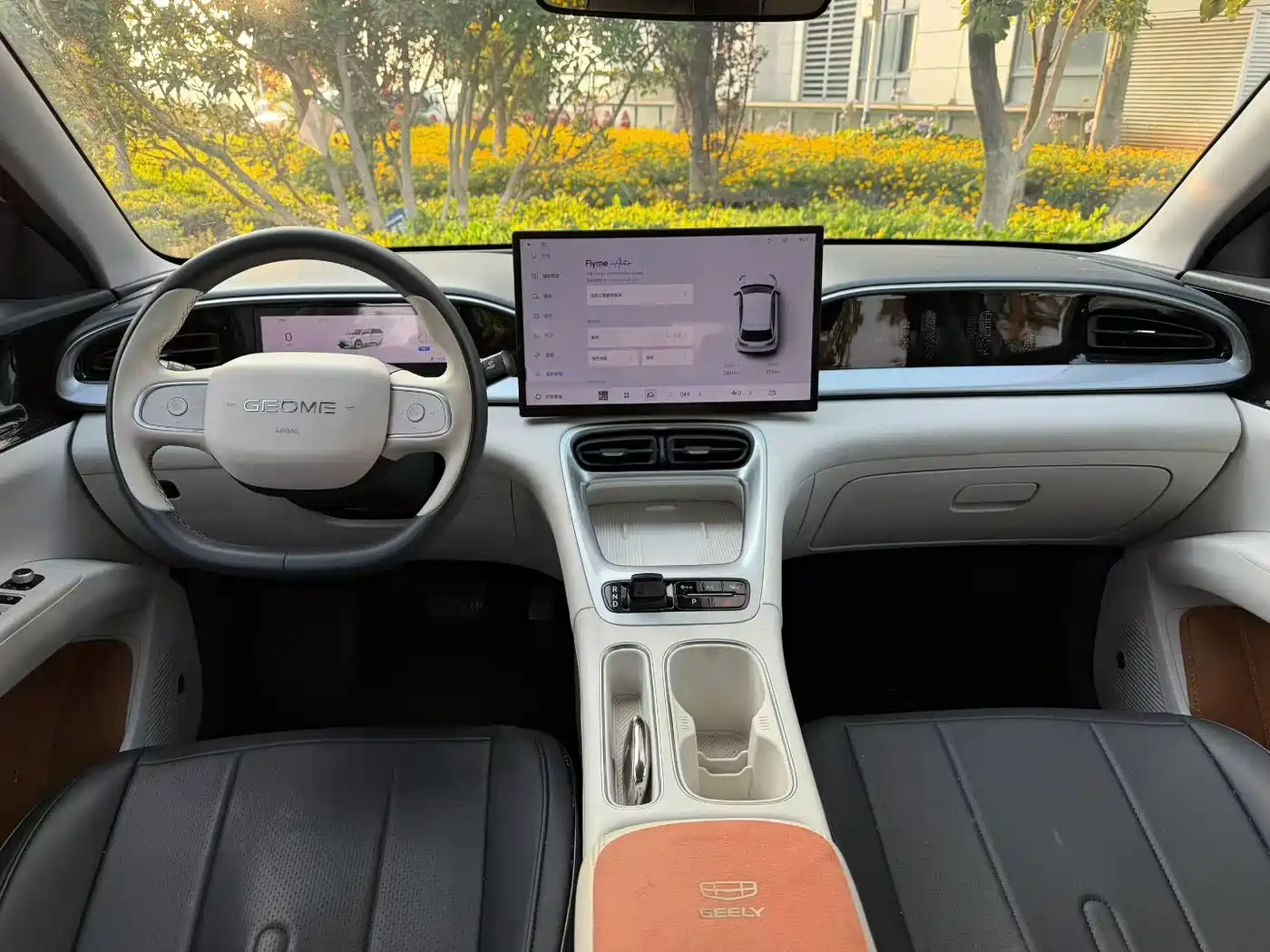 Geely Galaxy Starry Wish 2025 UP 410km Explorer Edition фото 6