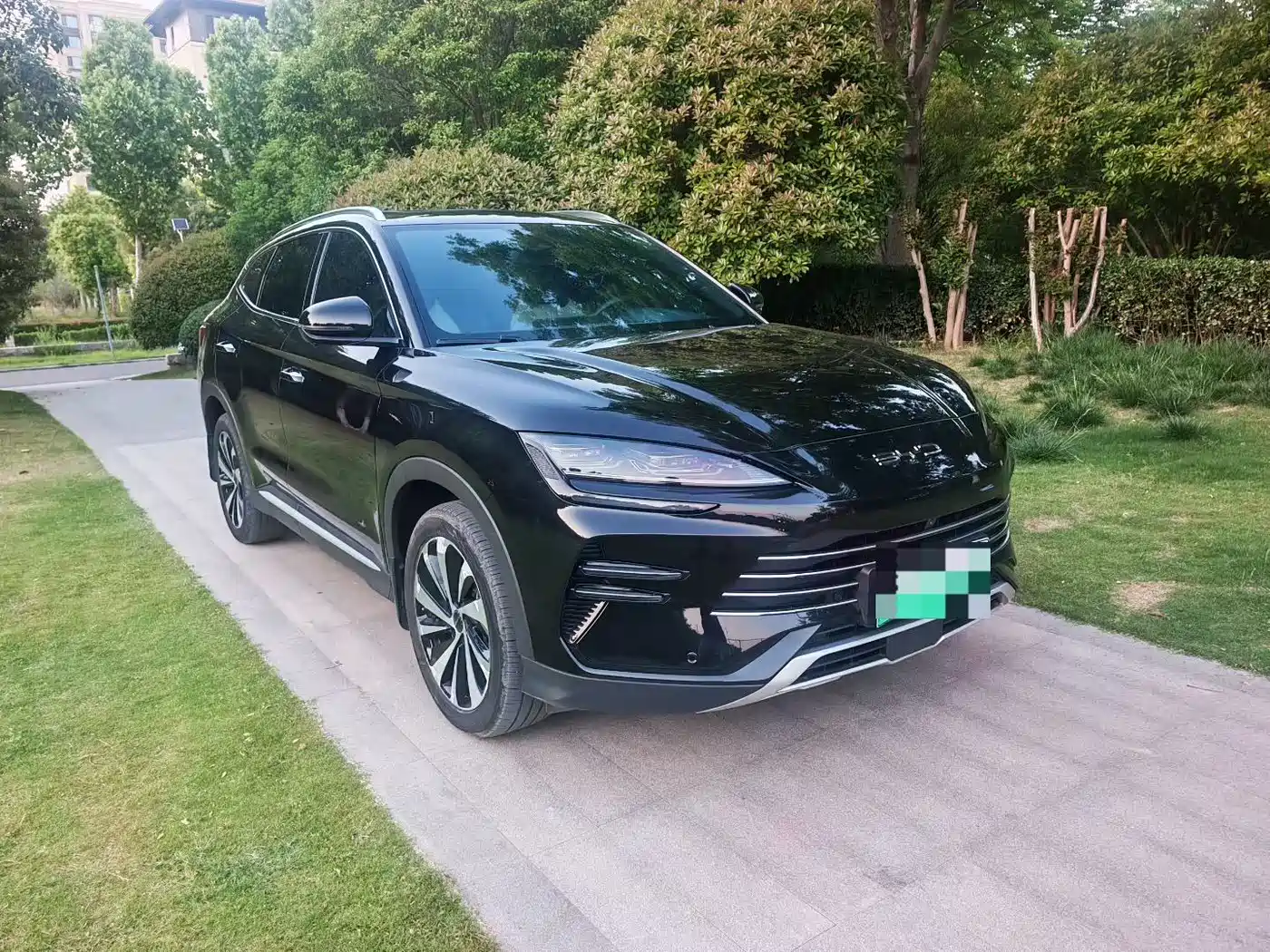 BYD Song PLUS PHEV 2024 Glory Edition DM-i 110km Flagship фото 3