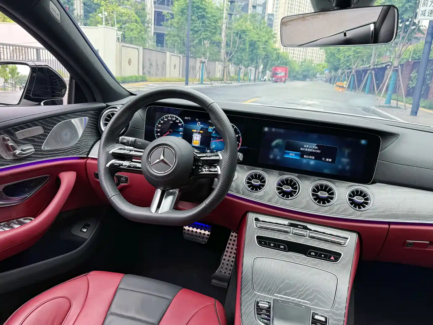 MERCEDES-BENZ CLS