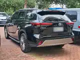 صورة 12 - Toyota Highlander