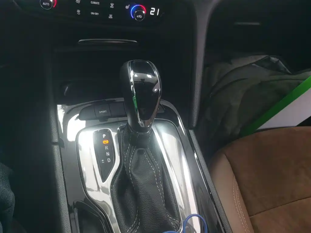 Buick Regal 2019 Model 20T Elite Type China V фото 10