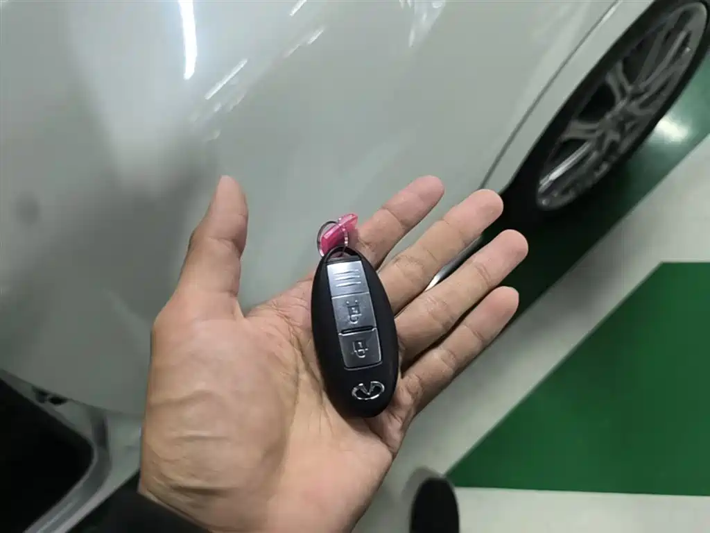 Infiniti ESQ 2019 2014 1.6L Free Edition