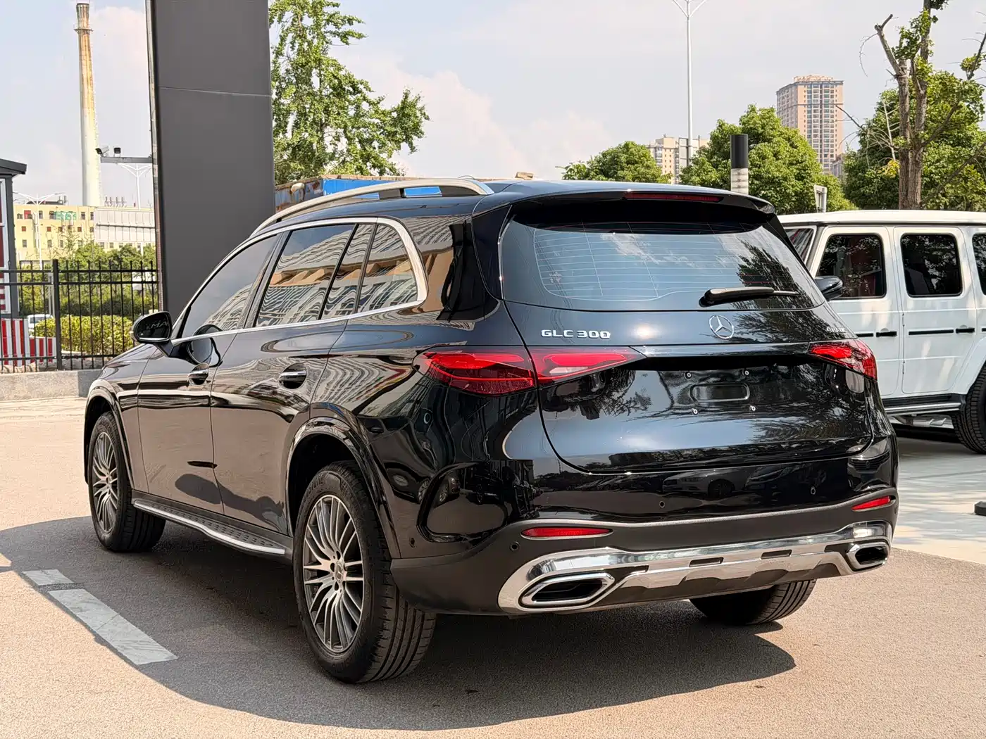 Mercedes-Benz GLC 2024 GLC 300 L 4MATIC Dynamic 5-seater фото 12