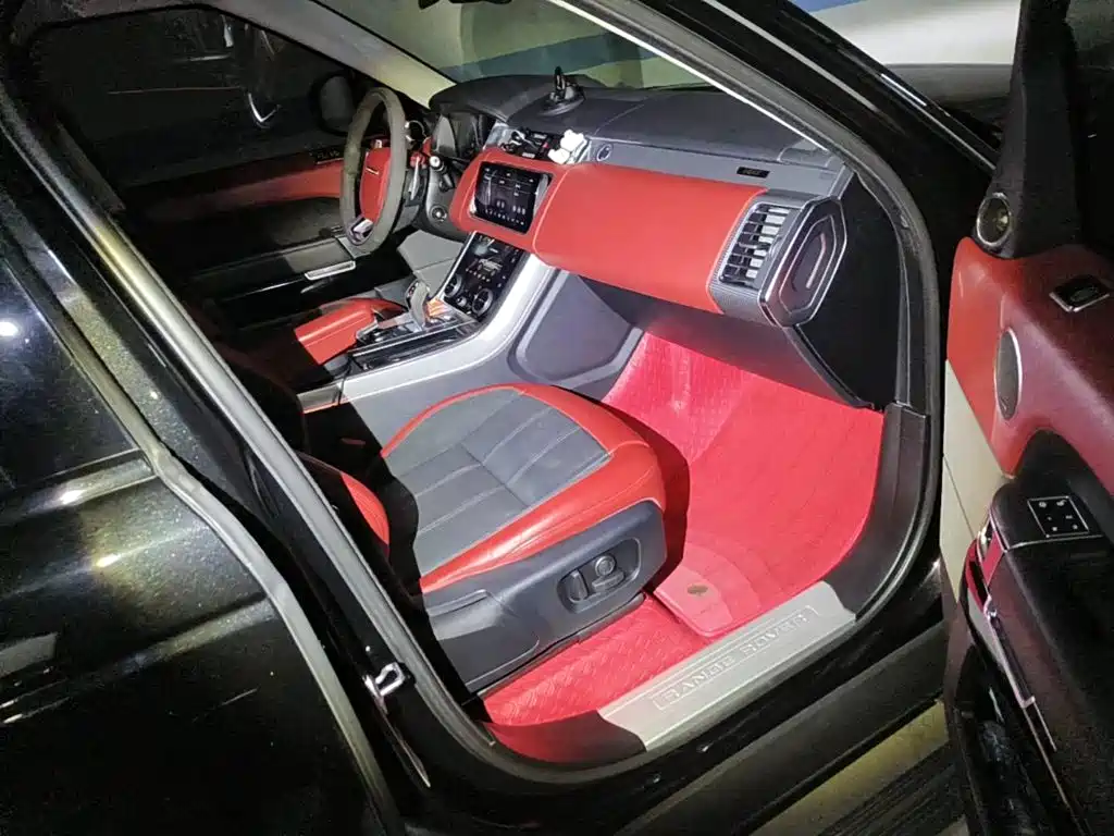 Photo 13 - Land Rover Range Rover Sport