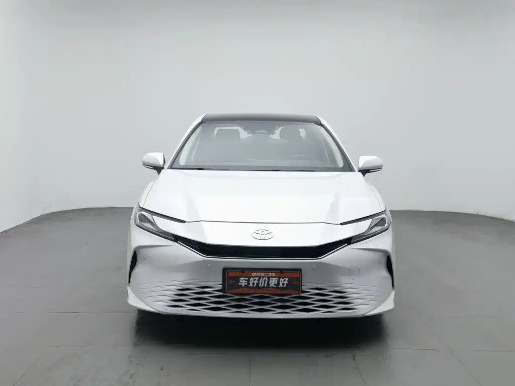 Toyota Camry 2024 2024 2.0G Premium Edition