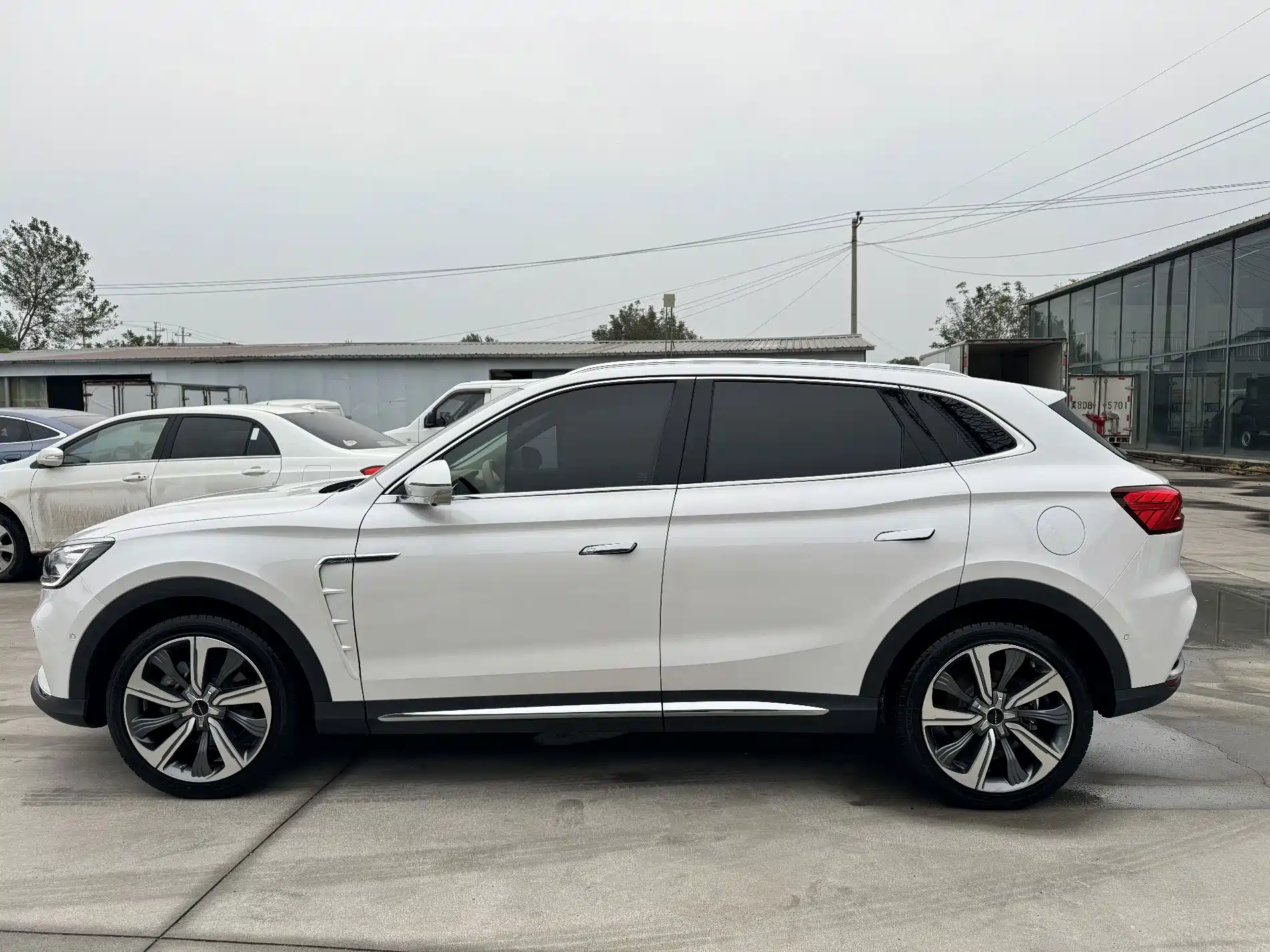 Фото 5 - Roewe MARVEL X