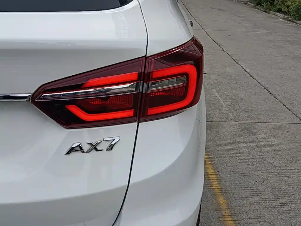 Dongfeng Aeolus Dongfeng Fengshen AX7 2018 2018 Classic 1.6T Auto Luxury