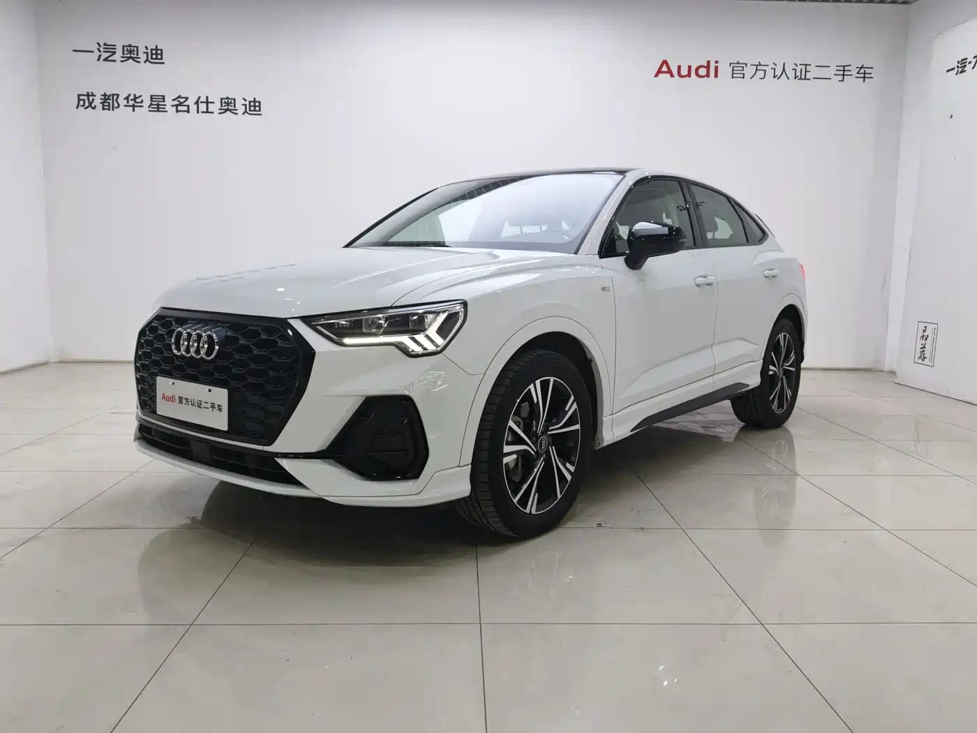 AUDI Q3 SPORTBACK