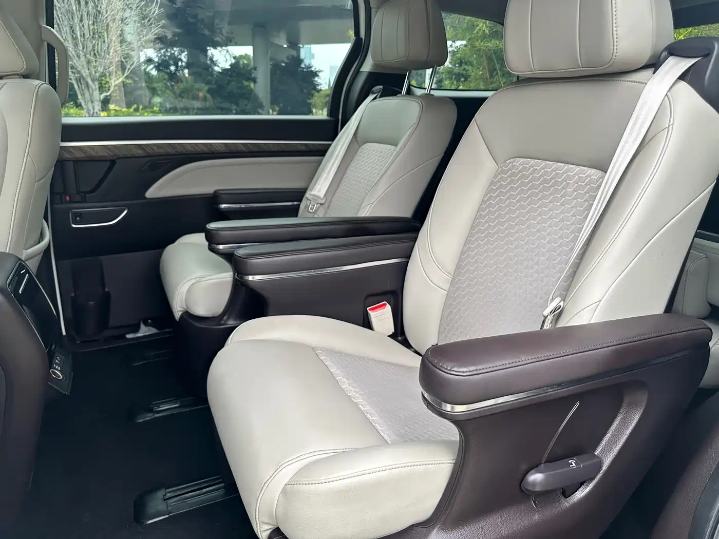 GAC Trumpchi Trumpchi M8 2021 Leading Show Series 390T Luxury Edition фото 11
