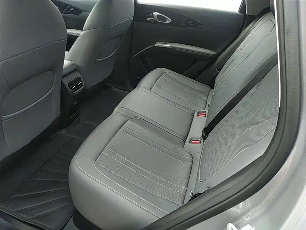 Geely Galaxy Starry Wish 2026 Model 310km Dream Edition фото 17