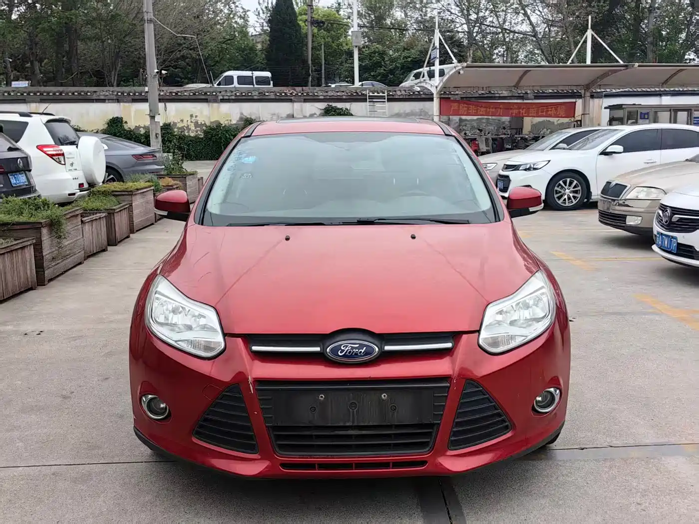 Photo 2 - Ford Focus