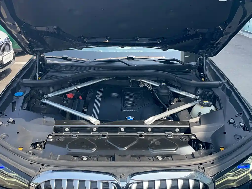 BMW X7 2022 xDrive40i Exclusive M Sport Package фото 23