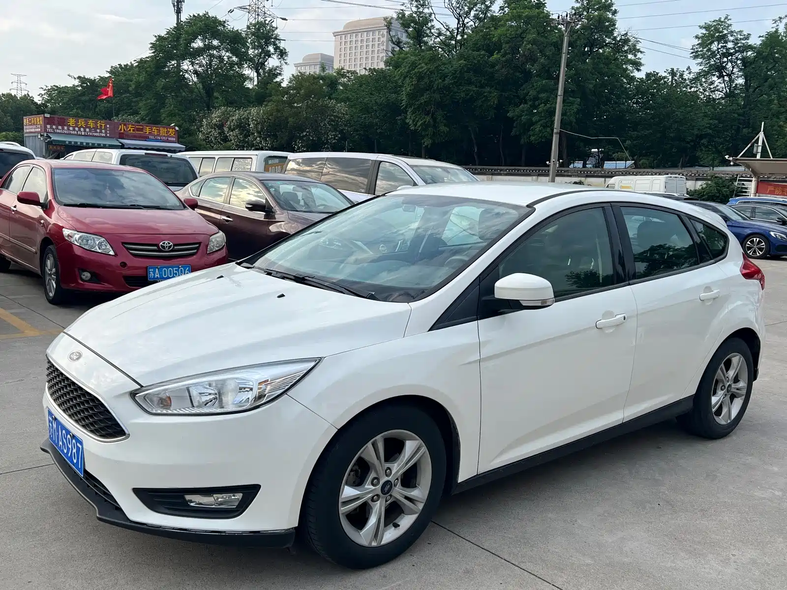 Фото 1 - Ford Focus