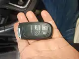 Photo 9 - Jeep Grand Commander