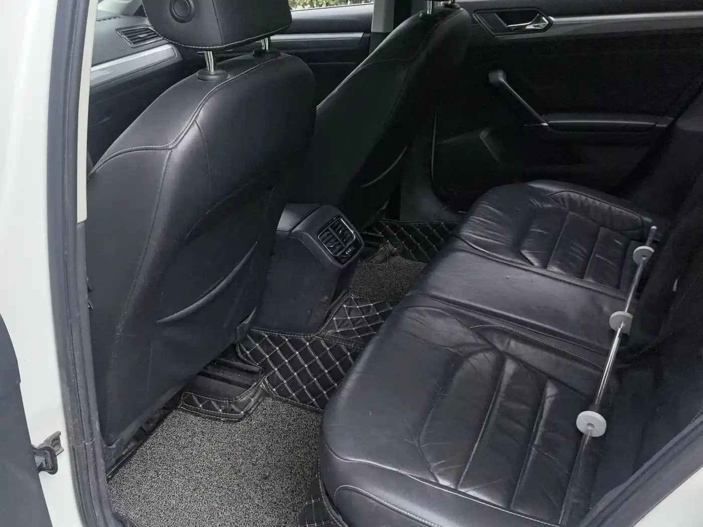 Volkswagen Lamando 2015 280TSI DSG Comfort фото 8