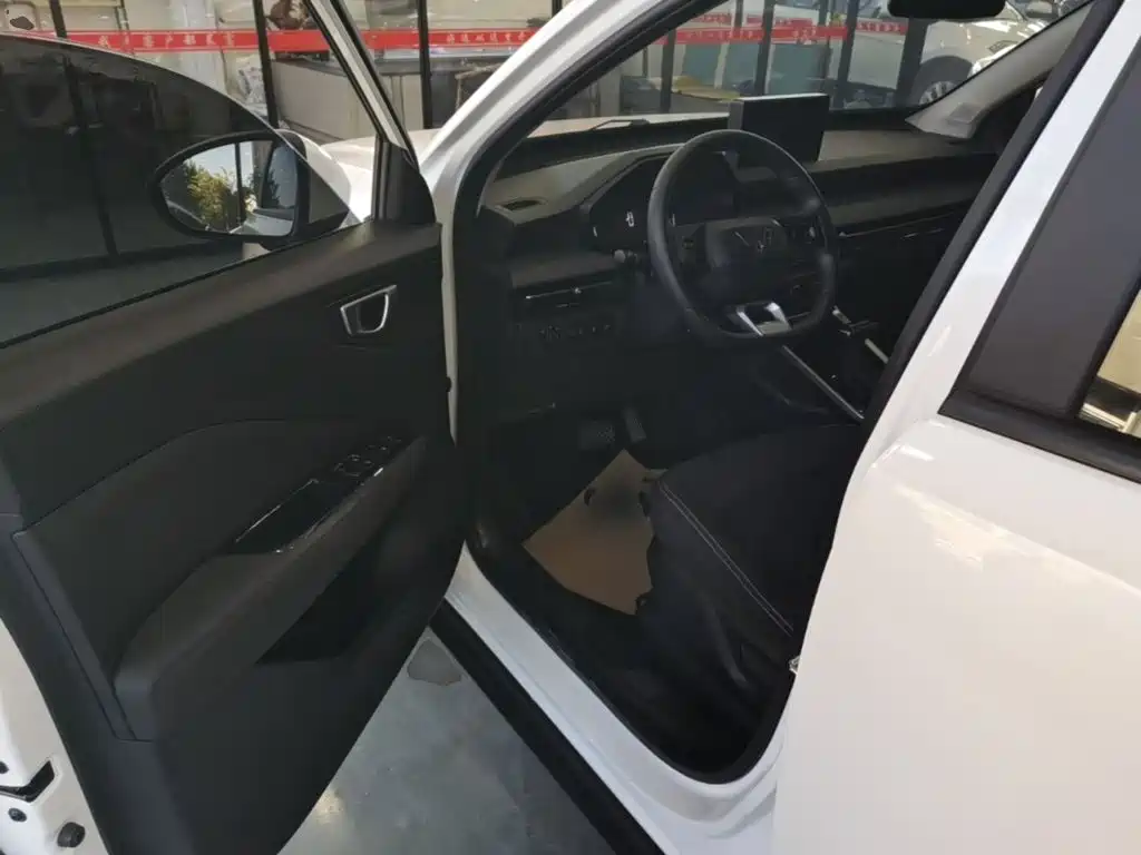 Wuling Motors Wuling Xingchi 2024 2023 1.5L CVT Refreshing Edition