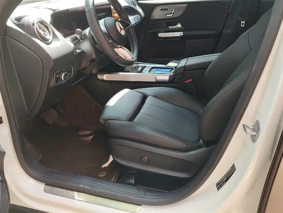 Mercedes-Benz GLB 2024 Facelift GLB 220 Style фото 9